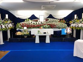 新平野西コミュニティ会館 家族葬17名