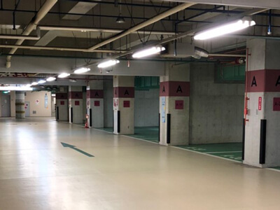 大阪市立北斎場駐車場