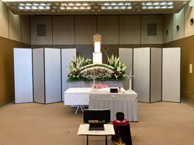 大阪市立北斎場中２式場での一日葬の葬儀実例