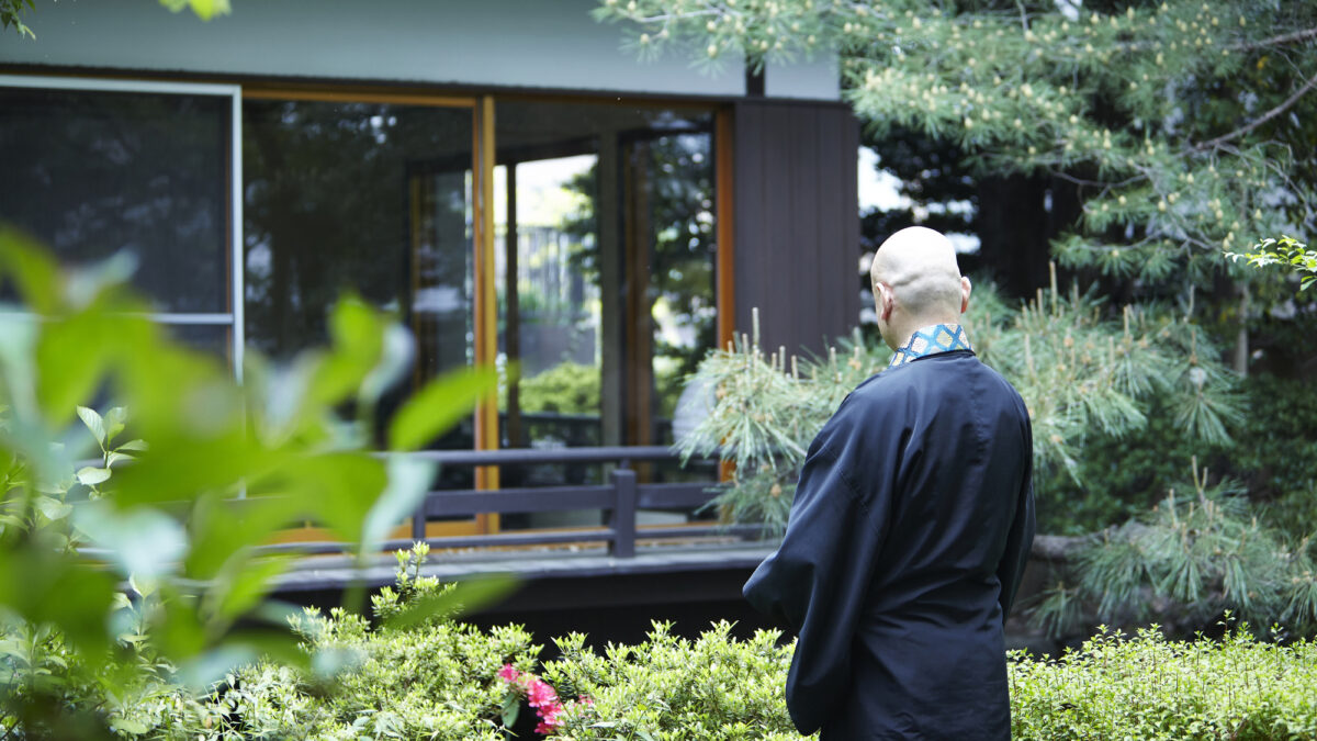 供養とは?意味や種類について