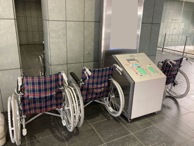 堺市立斎場車椅子