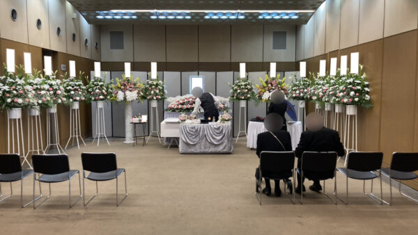 【大阪市立北斎場 家族葬】無宗教一日葬｜中式場の実例・費用・流れを徹底解説
