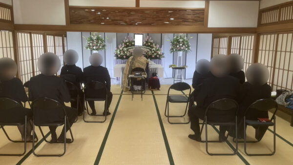 月江院式場と大阪市立瓜破斎場を利用した一日葬の実例