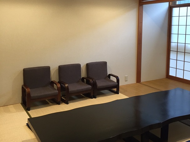 堺市立斎場の親族控室