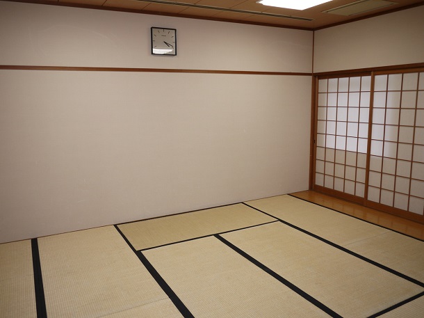 大阪市立瓜破斎場の親族控室